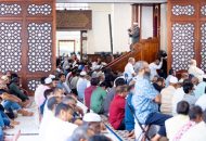 މަސްޖިދުއް ސުލްޠާން މުޙައްމަދު ތަކުރުފާނުލް އަޢުޒަމްގައި   ހުކުރު ނަމާދު، ފޮޓޯ: އިސްލާމިކް މިނިސްޓްރީ