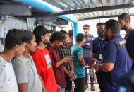 ޤަވާއިދާ ޚިލާފަށް އުޅެމުން އައި 12 ބިދޭސީން ހައްޔަރުކުރުން، ފޮޓޯ: އިމިގްރޭޝަން