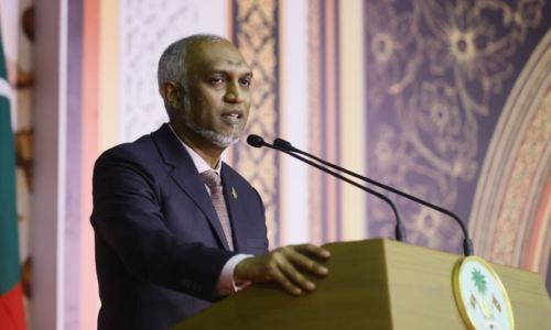 ރައީސުލްޖުމްހޫރިއްޔާ ޑރ. މުޙައްމަދު މުޢިއްޒު، ފޮޓޯ: ޕީއެސްއެމް ނިއުސް