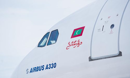 މޯލްޑިވިއަންގެ މަތިންދާ ބޯޓެއްގައި, ފޮޓޯ: މޯލްޑިވިއަން