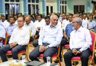 ރައީސުލްޖުމްހޫރިއްޔާ، ލ. ފޮނަދޫ ރައްޔިތުންނާ ބައްދަލުކުރެއްވުން, ފޮޓޯ: ރައީސް އޮފީސް