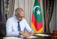 ރައީސުލްޖުމްހޫރިއްޔާ ޑޮކްޓަރ މުޙައްމަދު މުޢިއްޒު، ފޮޓޯ: ރައީސް އޮފީސް