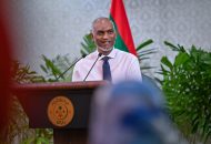 ރައީސް ބޭއްވެވި ނޫސްވެރިންގެ ބައްދަލުވުމުގައި، ފޮޓޯ: ރައީސް އޮފީސް