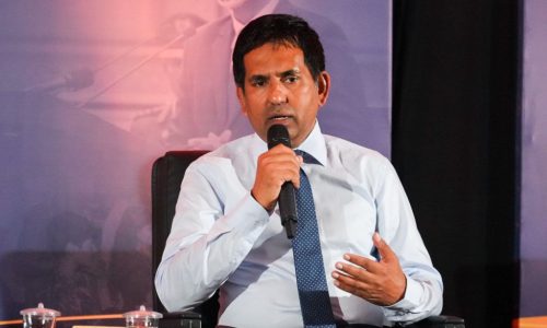 އިޤްތިޞާދީ ތަރައްޤީއާއި ވިޔަފާރިއާބެހޭ ވަޒީރު މުޙައްމަދު ސަޢީދު، ފޮޓޯ: ޕީއެސްއެމް ނިއުސް