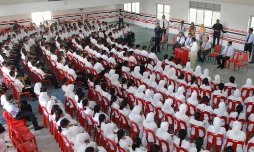 އިސްކަންދަރު ސްކޫލް ހޯލް