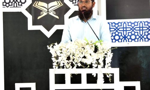 ޖަލްސާގައި ޝައިޚް ސަމީރު ވާހަކަފުޅު ދައްކަވަނީ ؛ ފޮޓޯ: ކިނޮޅަސް ކައުންސިލް
