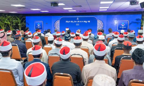 ޒުވާން ޚަޠީބުންގެ 3 ވަނަ ޕްރޮގްރާމް ފުރިހަމަކުރި 269 ޚަޠީބުންނަށް ސަނަދު ހަވާލުކުރުން، ފޮޓޯ: އިސްލާމިކް މިނިސްޓްރީ